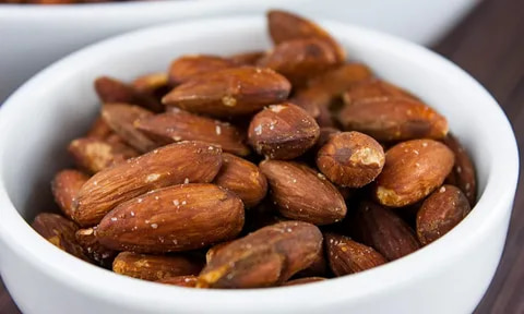 تصویر 1 از قیمت بادام درختی شور + پخش تولید ی عمده کارخانه